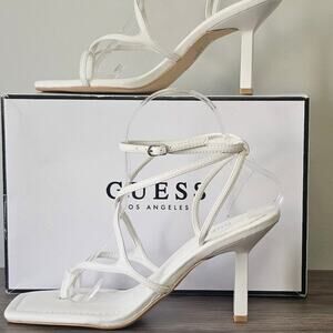 Guess Women's  Leeba Strappy Dress Sandals  Size 8 White NEW